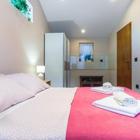 Apartman Lena Vrsar Exteriér fotografie